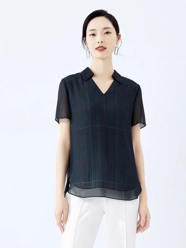 Camisa Feminina Naja de Manga Curta com Caimento Solto, Decote V, Top Emagrecedor, Elegante e Versátil, Nova Chegada de Verão...