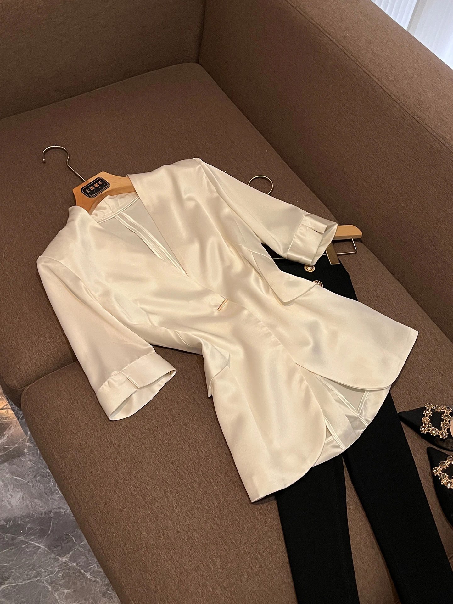 Elegant White Suit Jacket Women's Seven Sleeve Waist Cinched Commute Work Slimming P859 Business Casual Fashion Outerwear