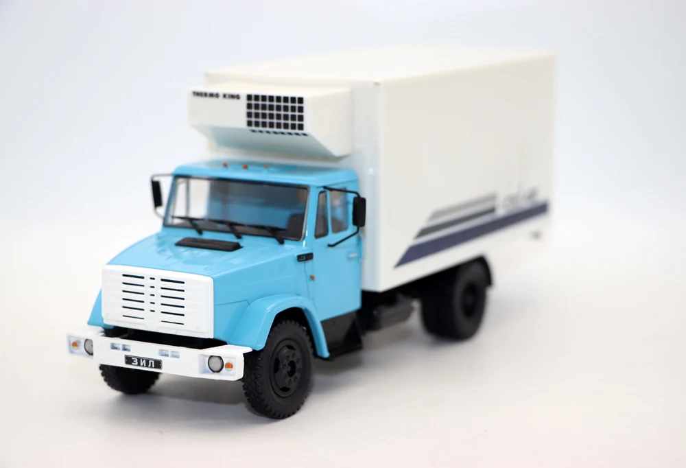 

Коллекционные модели 1/43 ZIL 4331 ODAZ-47093 R для холодильника, литые модели в подарок