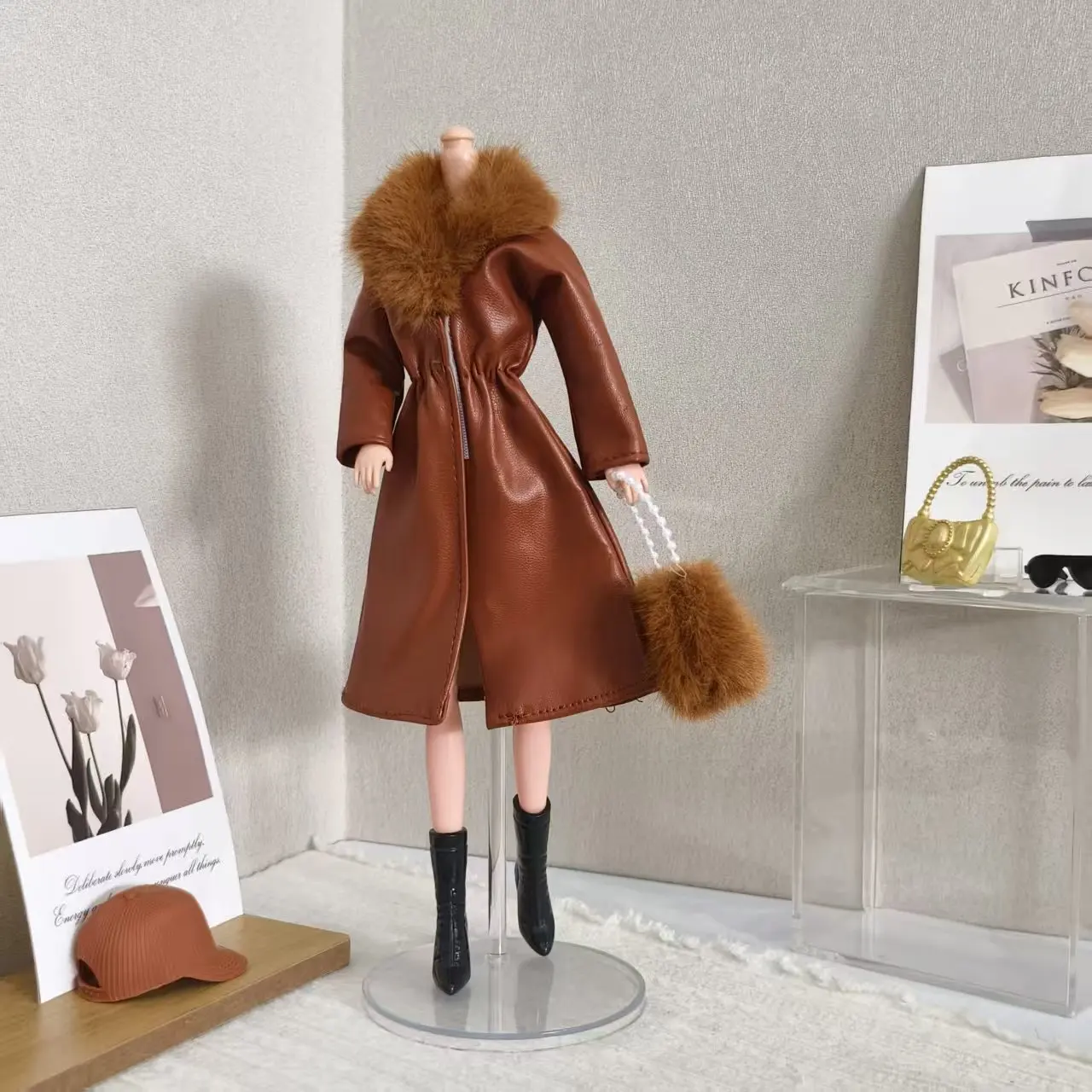 Acessórios de Roupas para Bonecas de 30cm, Casaco de Couro com Gola de Pelo Luxuosa + Bolsa de Pelúcia para Boneca Supermodelo 1/6