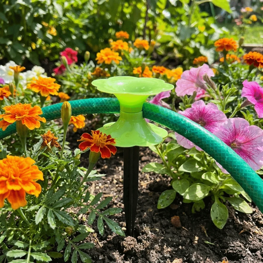 Flower Shaped Garden Hose Guide Labor-Saving Directional Protection Hose Holder Plastic Lawn Hose Support Irrigation System