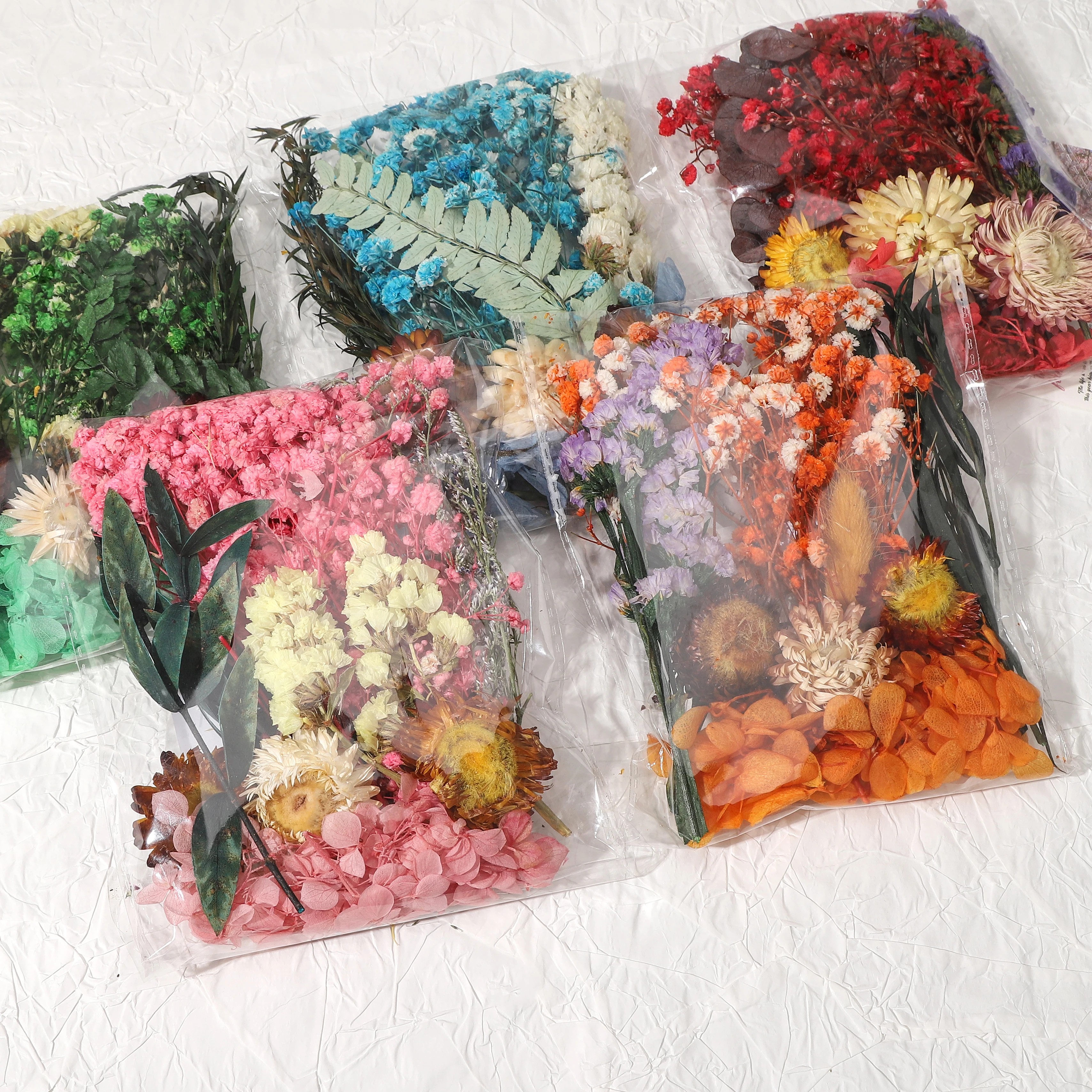 1 Stück 13,5x16cm handgefertigter DIY-Fotorahmen mit Trockenblumen-Materialbeutel für Innen- und Außendekorationen für Feiertagspartys. – Detail 4