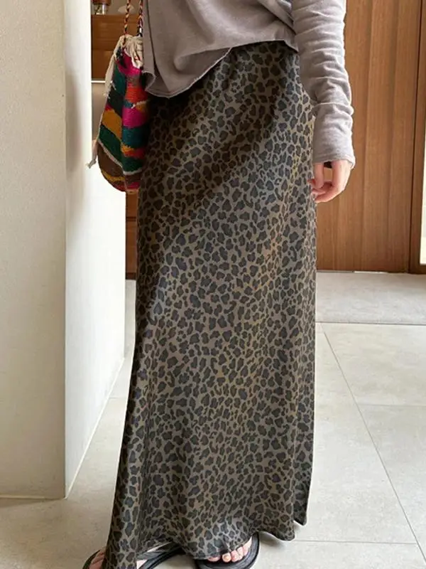 

Spring Summer New Deep Green Leopard Print High Waist Fish Tail Half Skirt Long Skirt Commute Style Silk Fabric Casual Scene