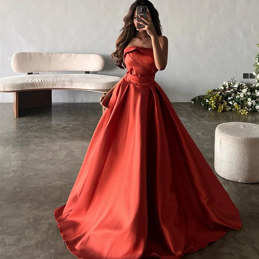 

فساتين سهرة سعودي 2024 A-Line Solid Color satin Floor Length Formal Strapless Evening Dress Sweep Train Pleats Sleeveless Gowns