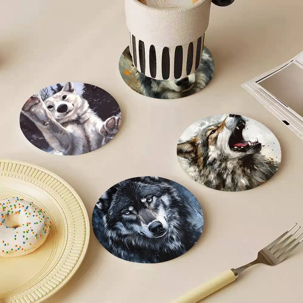 Wolf Round Wooden Coasters Suitable For Restaurants And Coffee Home Gift Choice Holidays