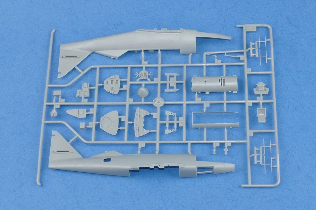 HobbyBoss 80378 1:48 Scale Me262 Me-262 Me-262B Me 262B-1a Fighter Craft Aircraft Plane Plastic Assembly Model Building Kit