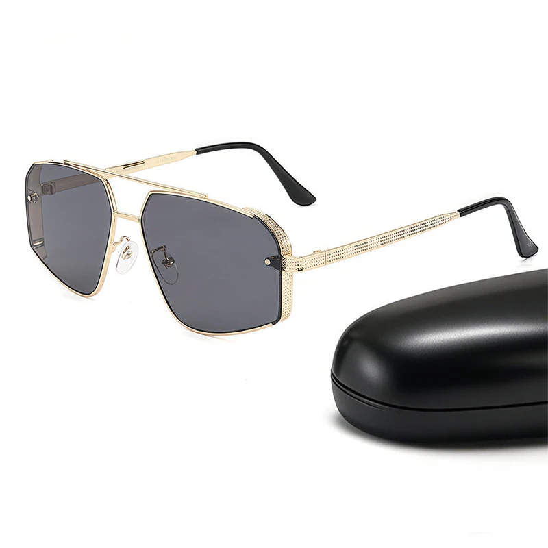 

Fashion Retro Luxury Square Sunglasses For Men Women Brand Design Classic Metal Punk UV400 Sun Glasses Male Female Eyewear 2025