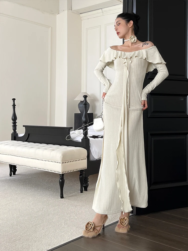 REDDACHiC Off-spalla maniche lunghe in maglia Maxi vestito donna fiore bianco Choker fessura laterale bella ed elegante Flowy Ruffle One piece