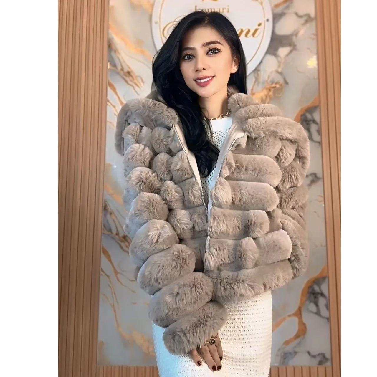 

ort Шуба женская зимняя свободная мягкая пушистая верхняя одежда с большим воротником модная корейская одежда из полиэфирного волокна