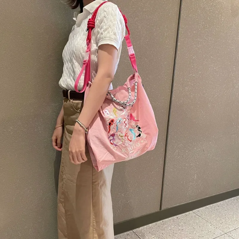 

Japanese Limited Koi Embroidered Environmentally Friendly Cloth Bag Women's New Embroidered Nylon Handbag Shoulder Commuting