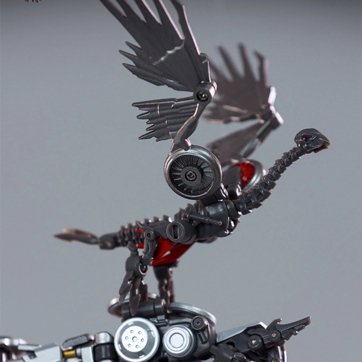 MH02 Soundwave MH-02 Intelligence Officer Laser Bird Movable Alloy Deformation Toy Mecha Model