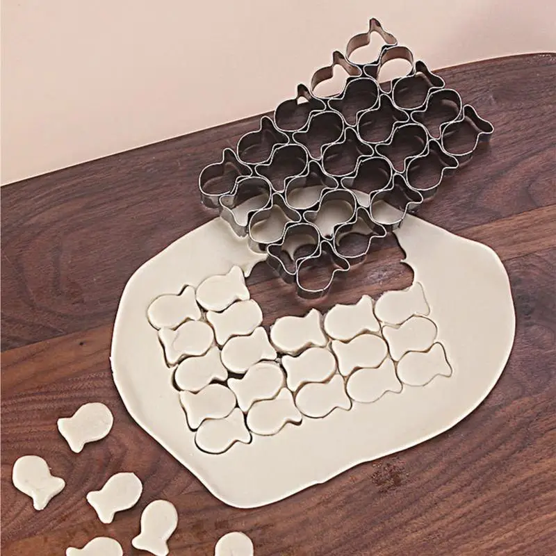 Mini Baking Fondant Cookie Gold Fish Cutter Molds Gold Fish Cracker Cutter Reusable Fish Shaped  Baking Mold for Biscuits