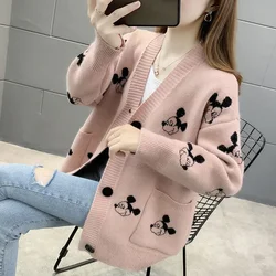 Swetry Disney Mickey Cartoon dla kobiet sweter dziergany koreański płaszcz kobiet jesień i zima luźny, szalony zagęścić Kawaii bluzki