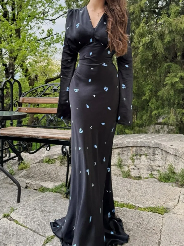 LIinar Elegant V-Neck Flared-Sleeve French A-Line Dress for Women 2026 New Arrival High-Waisted Floral Print Maxi Dress