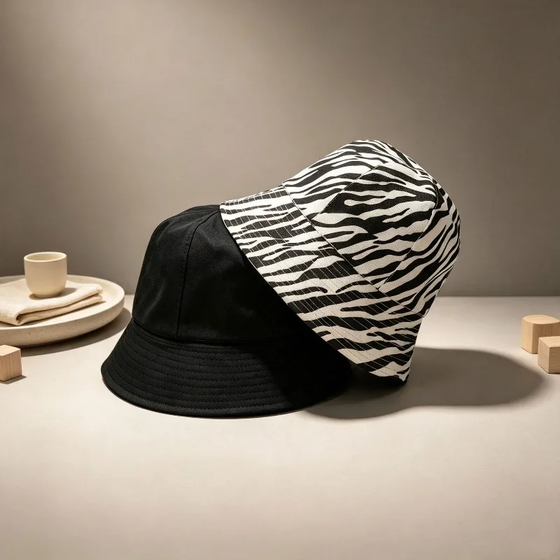 Koreanischer doppelseitiger gestreifter Bucket Hat für Damen, Sommer- und Herbst-Kuppelhut, vielseitiger Flip-Brim-Matrosenhut, achteckiger Baskenmützenhut – Detail 3