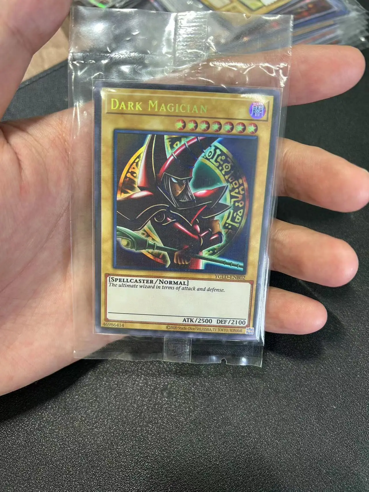 Yu Gi Oh Ultra Rare/UR TCG Dark Magician(YGLD-ENB02) Board Game English Collection customize Card (Not Original)