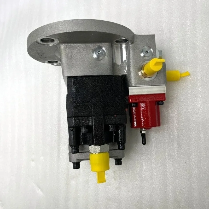Quality Supply Construction Machinery Engine Engine Parts Fuel Pump 4296362