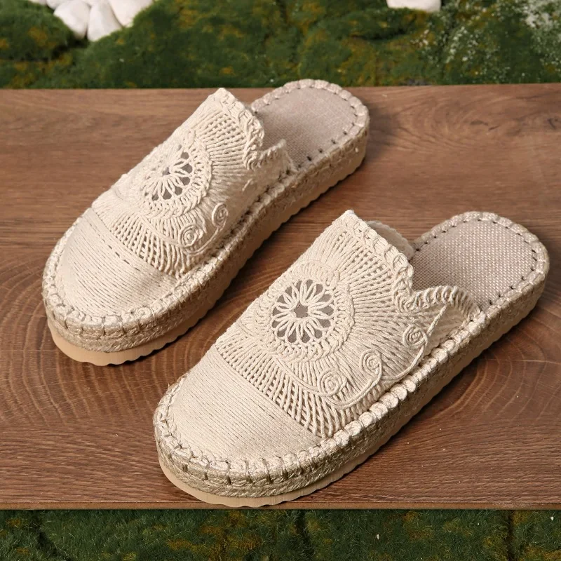 

Weave Mesh Women Platform Slippers Designer New Shoes Summer Fashion Sandals Casual and Comfortable Walking Sandals Plus Size 43