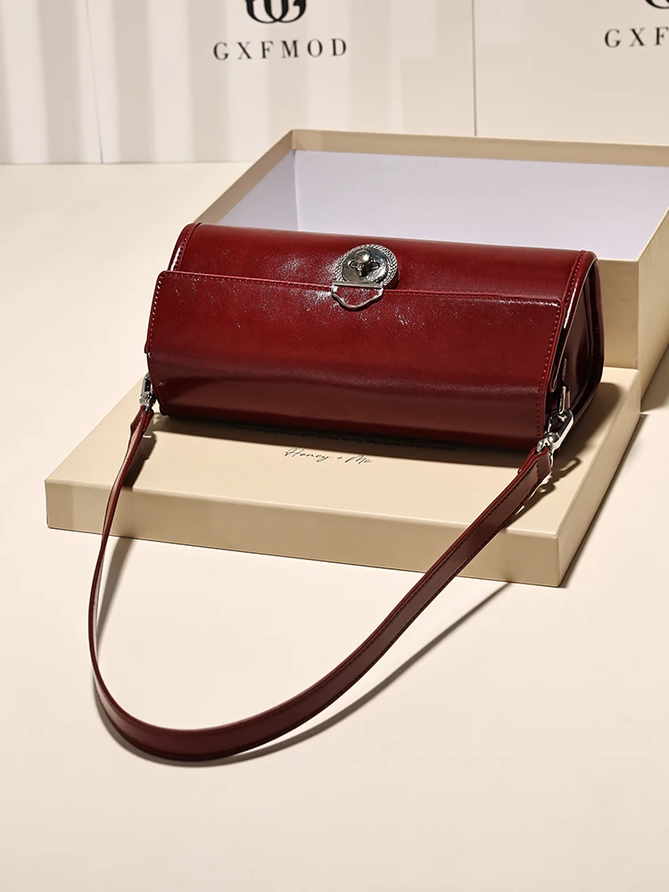 

Red Underarm Bag Single oulder Crossbody Wedding New Year's Faion Trend Ladies Bag Soft Handle Medium Size Synthetic Leather