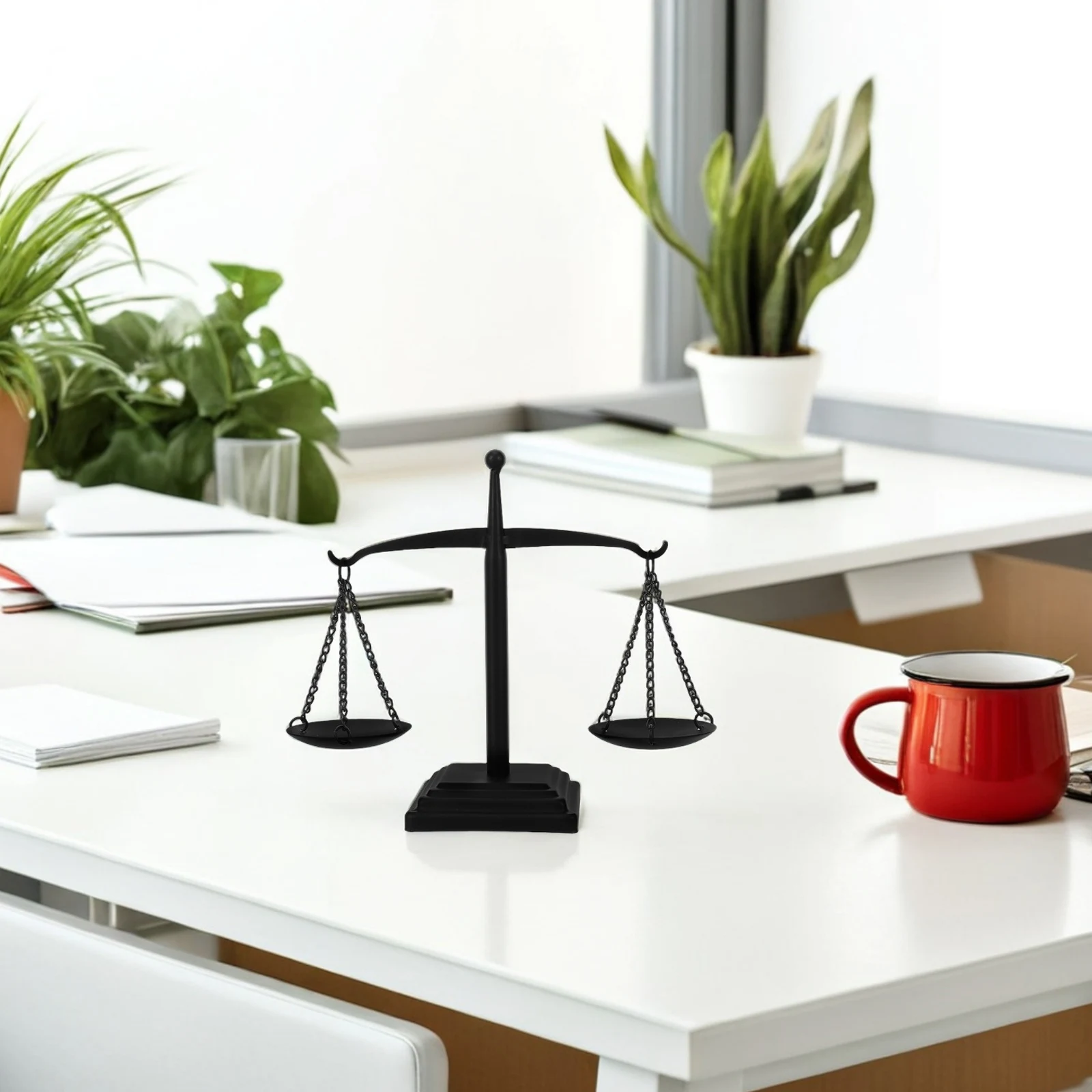 

Iron Sculpture Statue Decorative Tray Office Jewelry Display Stand Metal Ornament Display Stands Figurine Home Item