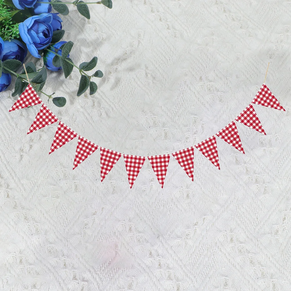 1pc 280x170cm Triangle Bunting Banner Plaid Decorative Pennant Burgee Pull Flag Party Supplies (Red White)