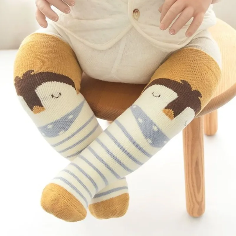신생아 유아 남아 여아용 고탄력 무릎 위 만화 자카드 아기 양말 부드럽고 포근한 유니섹스 롱 튜브 양말