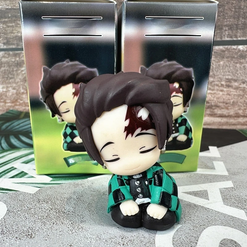 Neu auf Lager: Demon Shoulder To Shoulder Sitzende Pose Blind Box Kawaii Kamado Mini Actionfigur Schreibtischdekoration Geschenke für Fans – Detail 6