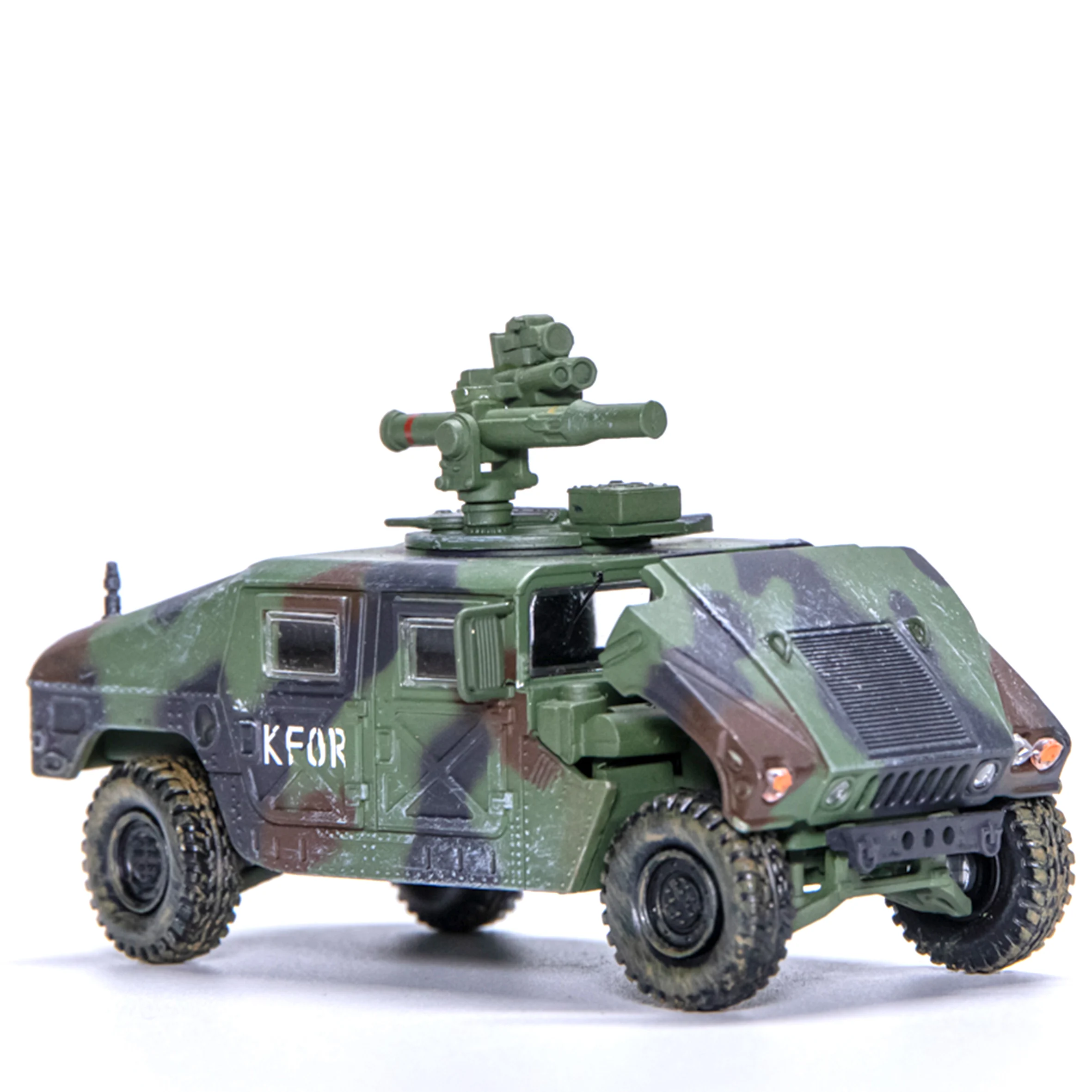 1: 64 US M1046 HMMWV Tactical Vehicle Model Anti Tank Missile Version Wheel Steering Alloy Collection Model