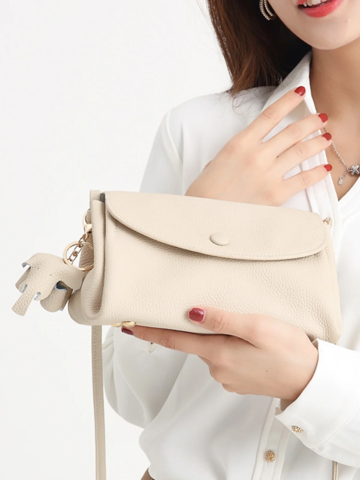 

Leather Crossbody Bag Women's Summer 2024 New Single oulder Casual Faion Cowhide Mobile Phone Bag Simple Match Square Bag