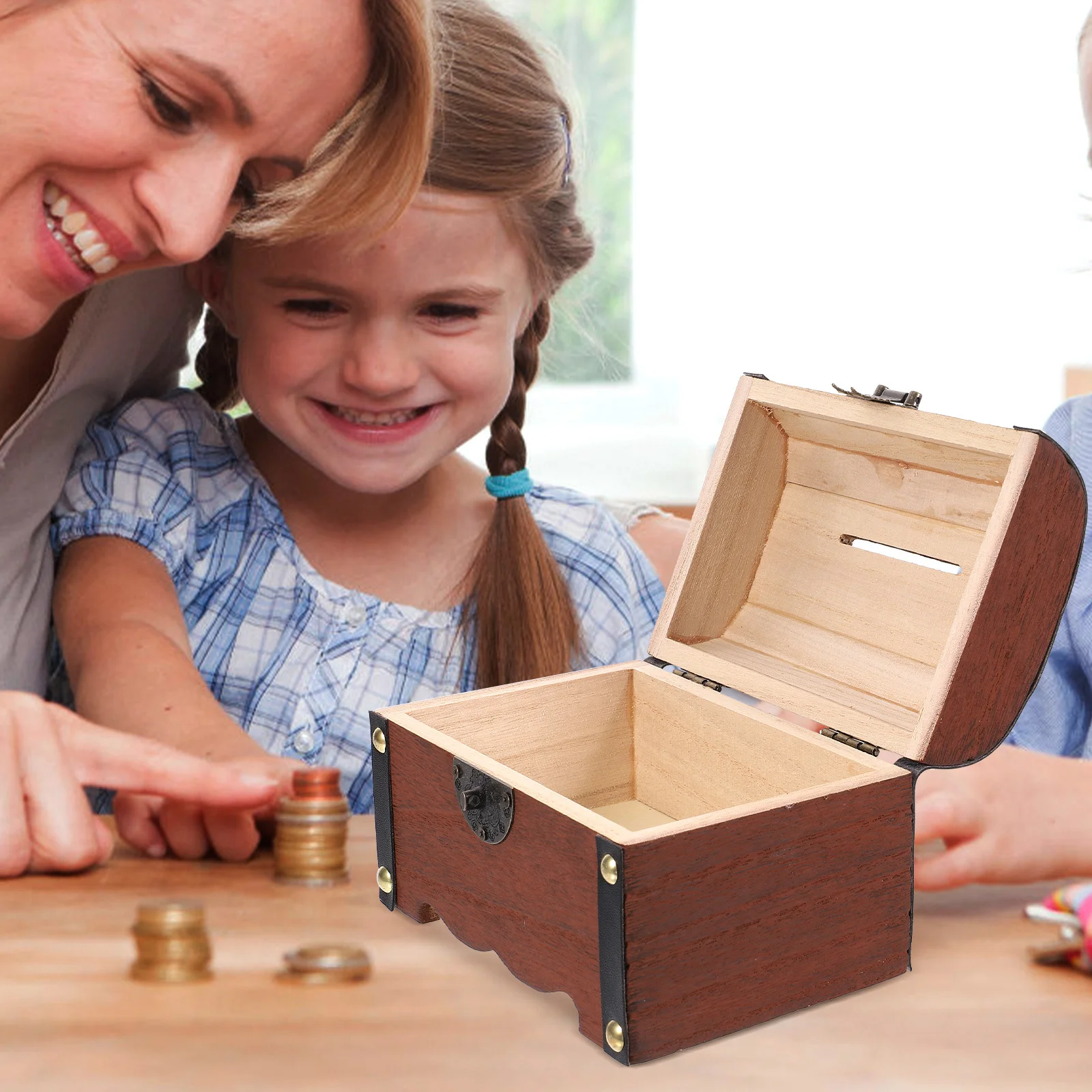 ヴィンテージ貯金箱 ロック付き 木製マネーボックス 子供の貯蓄用コインジャー 装飾的なホームアクセサリー デスクトップ宝箱