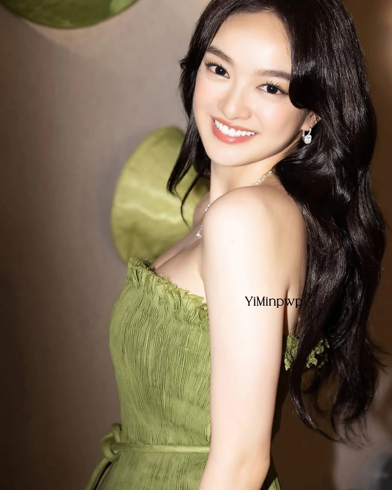 فساتين سهرة خضراء للنساء لالتقاط الصور فيستدوس دي غالا فساتين حفلات بدون حمالات بطول الأرض فساتين زفاف الضيوف حسب الطلب