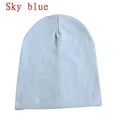 azul cielo