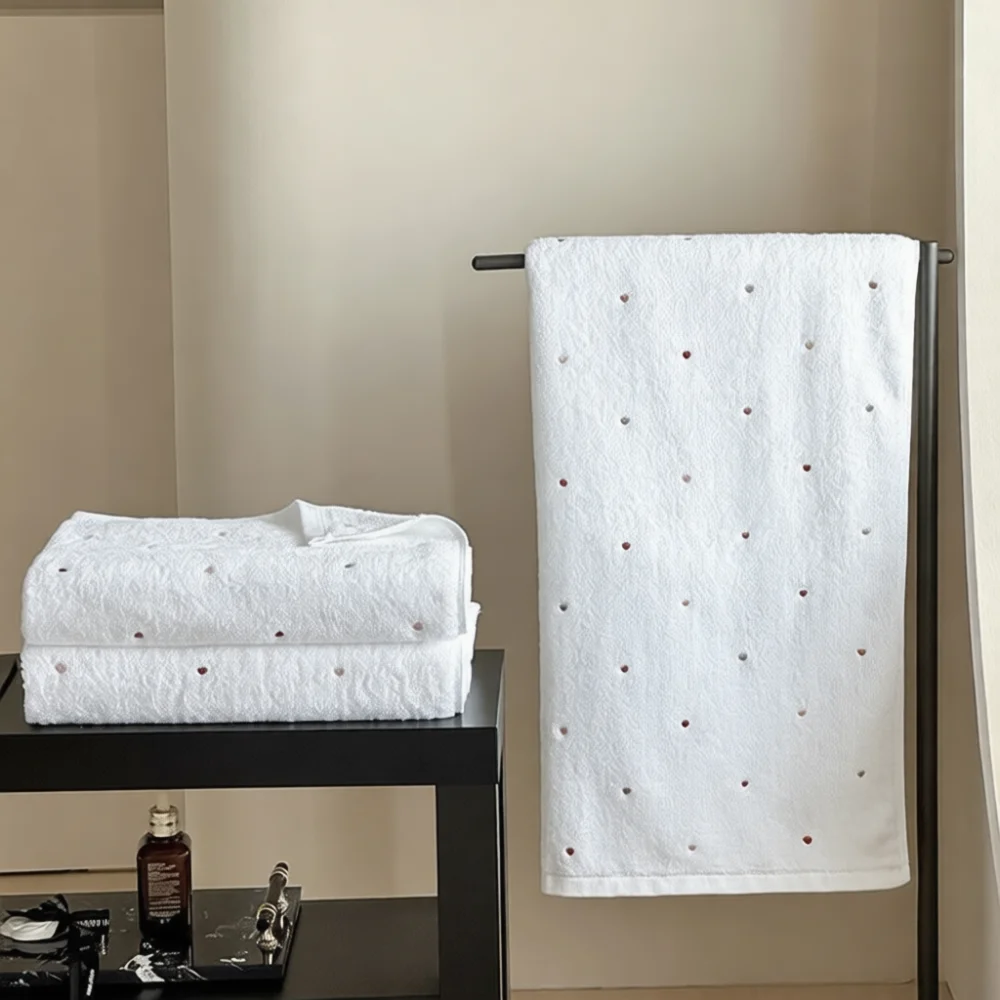 Pure Cotton Bath Towel Soft Skin Friendly Embroidery Pattern Thickened Absorbent Bathroom Home Beach Hotel Shower Bathrobe