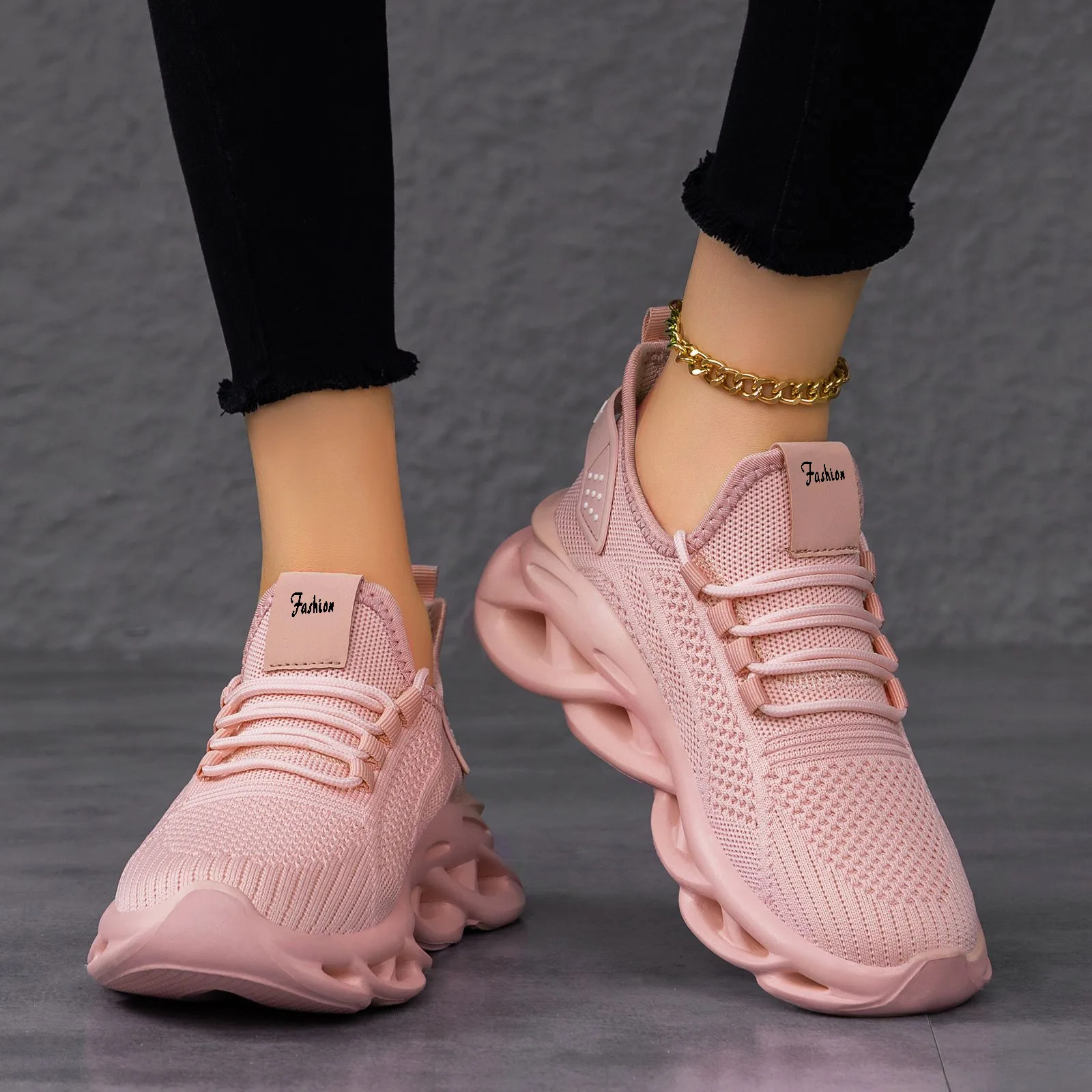 

Women's Casual Mesh Sneakers Blade Twist Sole Chunky Dad Shoes Thick Platform Lightweight Running Walking Shoes Breathable Flats