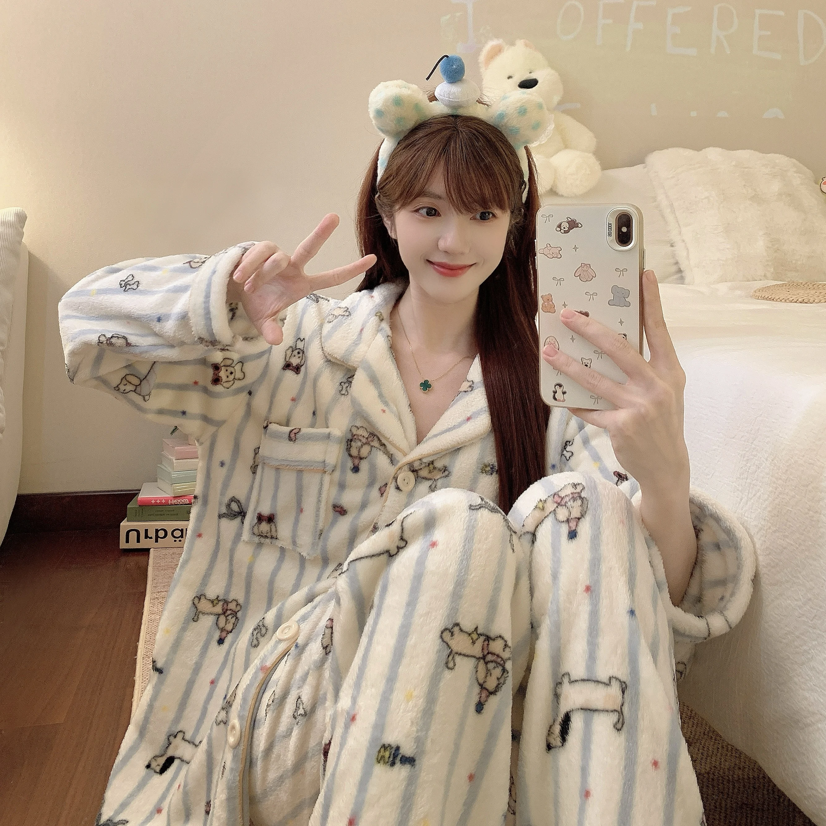 

New Autumn Winter Thick Fleece 2 PC Set Pajamas Cartoon HelloKitty Print Home Suit Sleepwear Cute Fashion Casual Loungewear Set