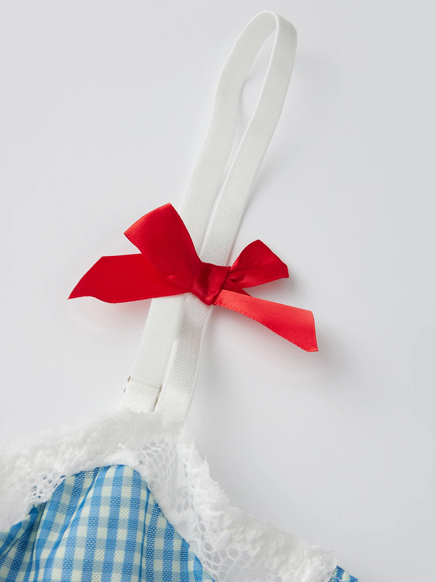 

Элегантный атласный комплект сорочки с кружевной отделкой в клетку, одинаковый фартук, трусы-чокеры и подвязки для ног для женской одежды для сна