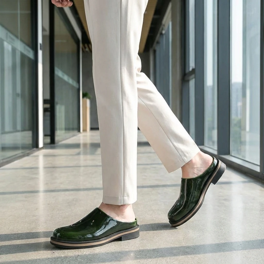 Man Patent Leather Shoes Slip on Backless Loafers Thick Heel Casual Slides Fashion Street Style Outdoor Daily Wear Shoes for Men