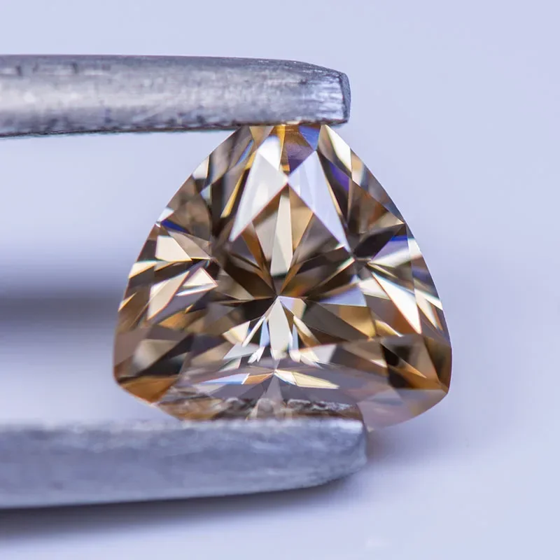 Moissanite batu Trillyon Cut warna utama sampanye Lab dibuat batu permata untuk DIY pesona membuat perhiasan dengan GRA sertifikat