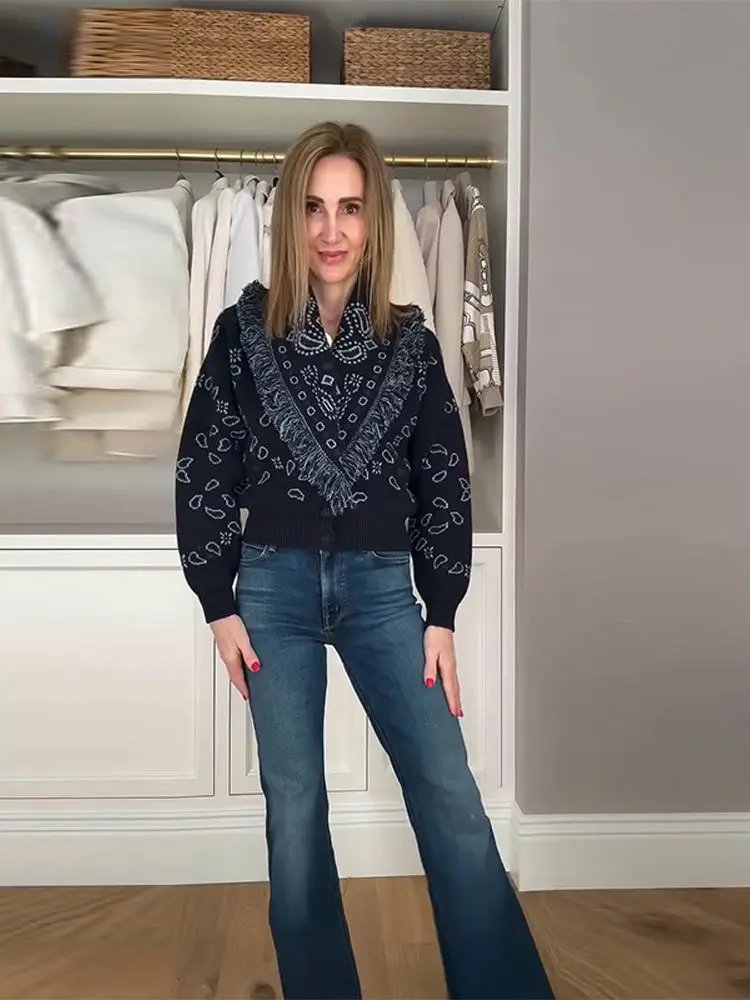 Odzież wierzchnia 2025 Jesień i Zima Nowy, personalizowany kardigan z frędzlami, dekoltem w serek, podkreślający talię, dzianinowy sweter żakardowy, kurtka dla kobiet, płaszcze