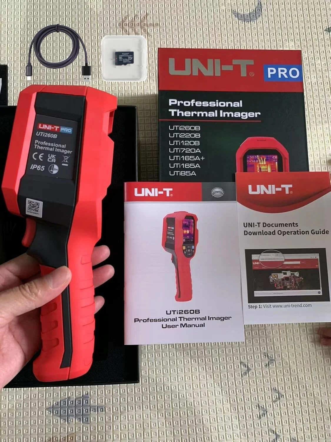 UNI-T UTi260B Heavy Duty Thermal Camera 256x192 IR Imager -20~550℃ IP65 Drop Proof for HVAC & Electrical Industrial Inspection