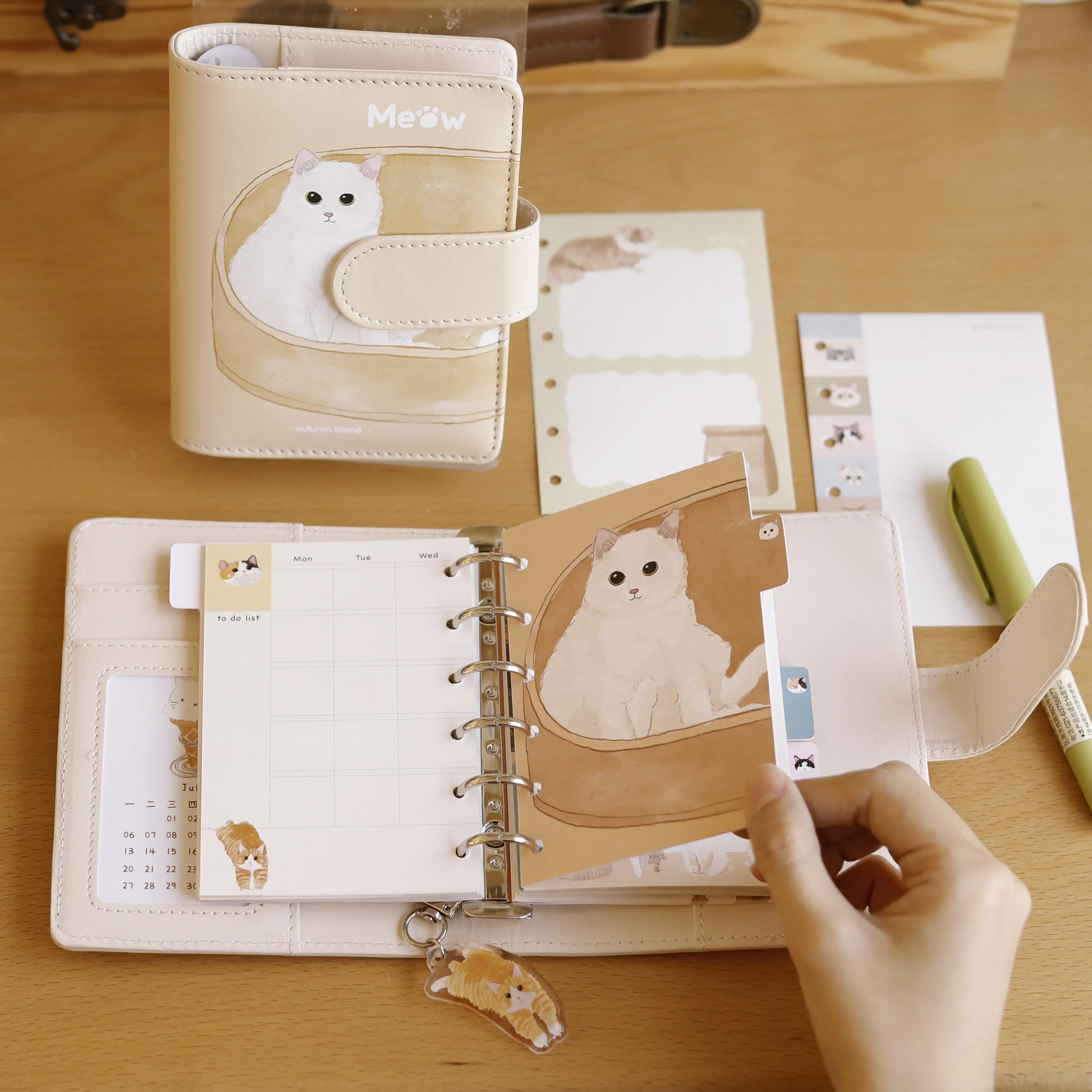 Cute Cat Theme A7/A6/M5 Planner Inserts,Loose-Leaf Refill Pages, Monthly Calendar & Daily Plan Pages Divider Tabs Set