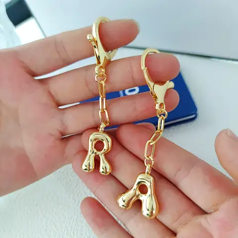 Charm Letter Pendant Keychain for Women Fashion Gold Plated Alphabet Initial Car Key Bag Decoration Backpack Jewelry Accessories