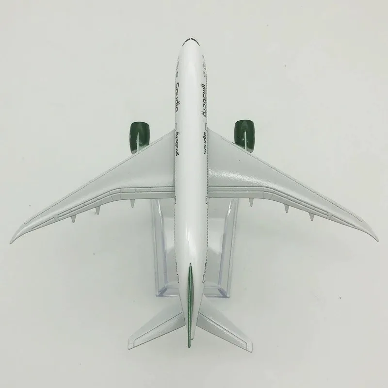 Saudia Arabia B787 Plane Airplane Model Aircraft Model 16cm Diecast Metal 1/400 Scale Planes Model Toy with Stand Aviation