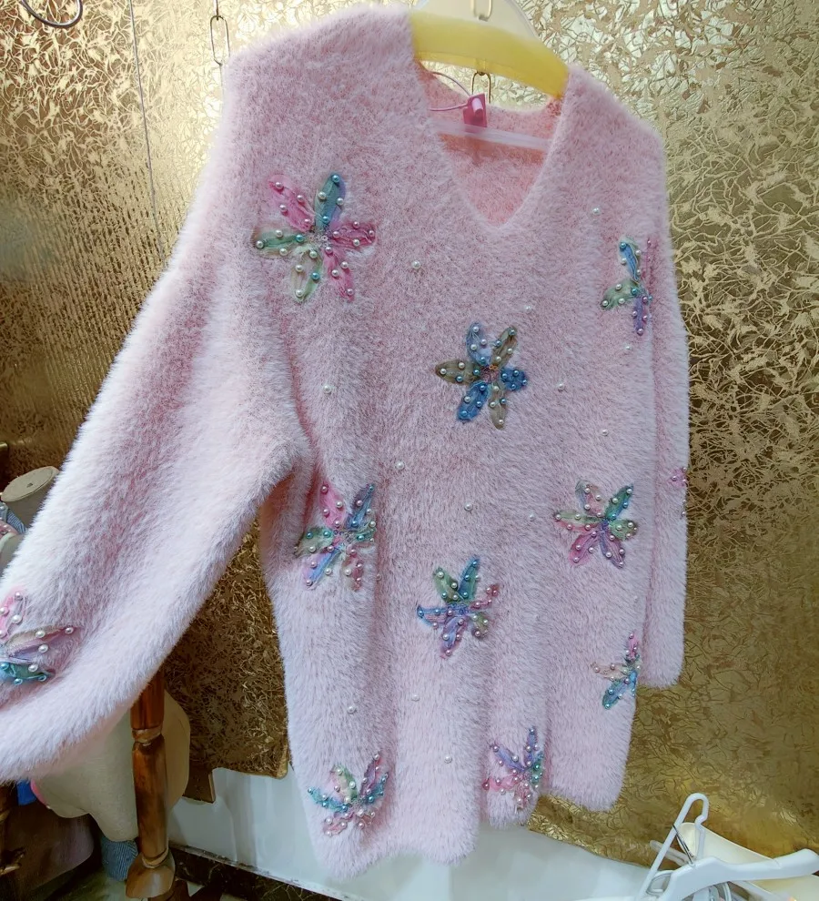 Luxury Style Sequined Beaded Flowers Thick Faux Fur Warm Sweater For Women Long Sleeve Winter V-neck Pink Knitwear Pullovers