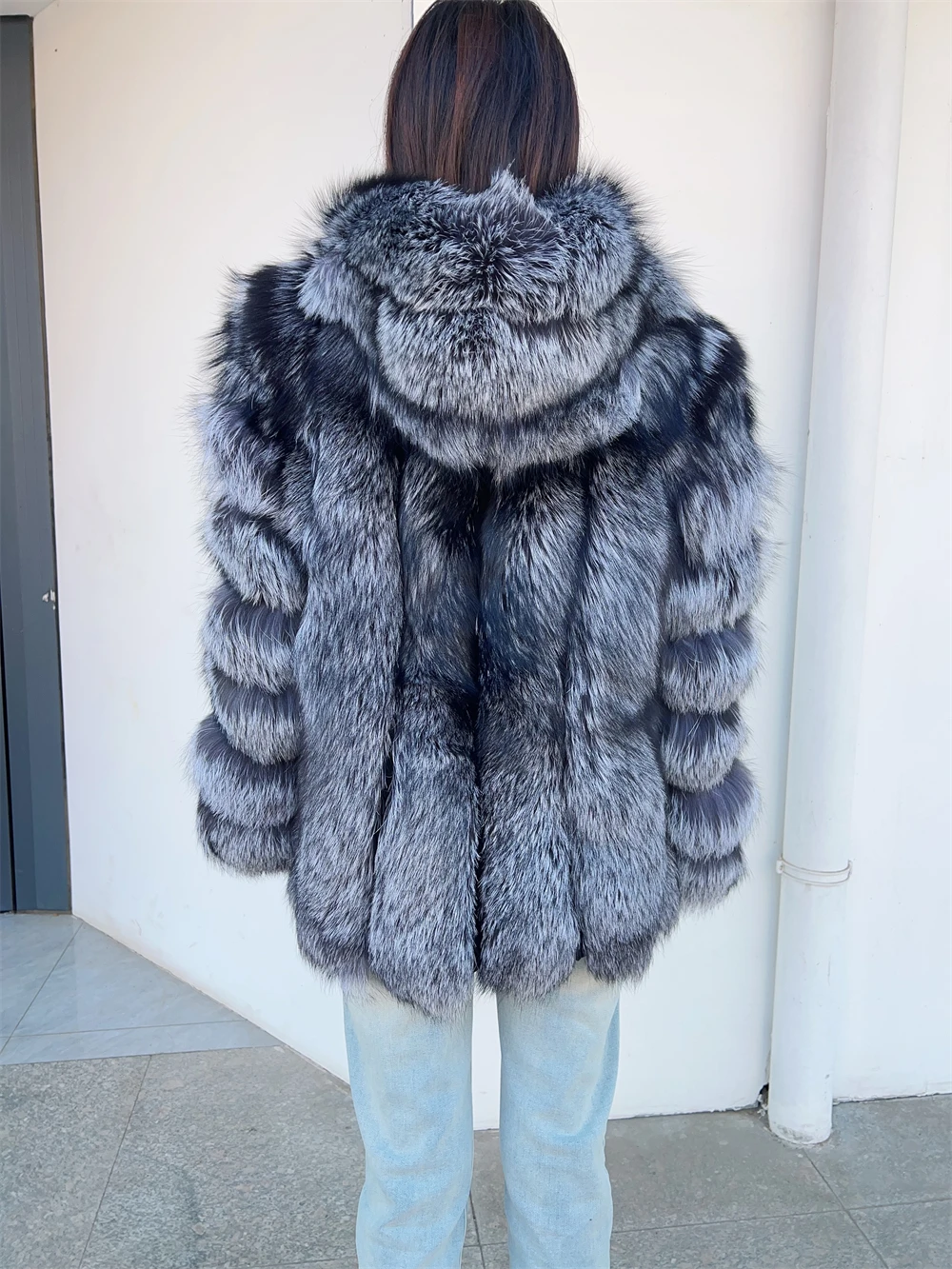 Hooded Silver Fox Fur Coat Women Full Sleeves Plus Size Female Genuine Cropped Thick Fox Fur Jacket With Hood Winter