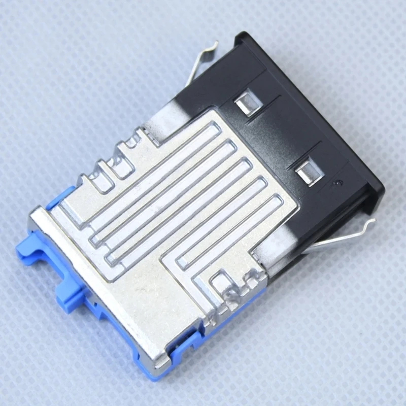 37cd USB Plug Socket for M50iX 28i 28iX 40i 40iX 45eX 30i 84108711940 Charging Socket