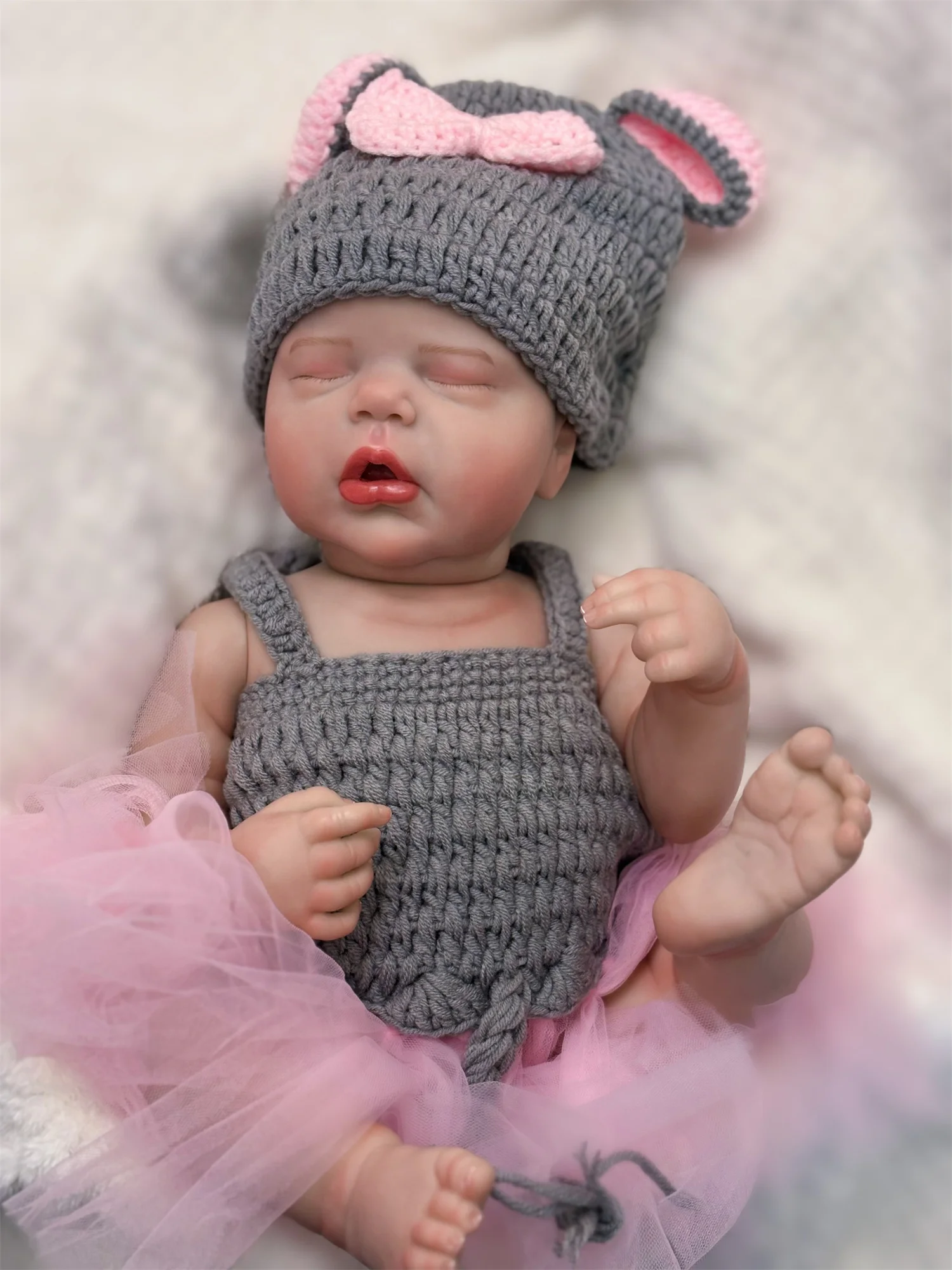 18-20Inch Cuddly Washable Alexis Bebe Reborn Girl With Painted Hair 3D Painted Skin Soft Touch Handmade Lifelike Newborn Doll