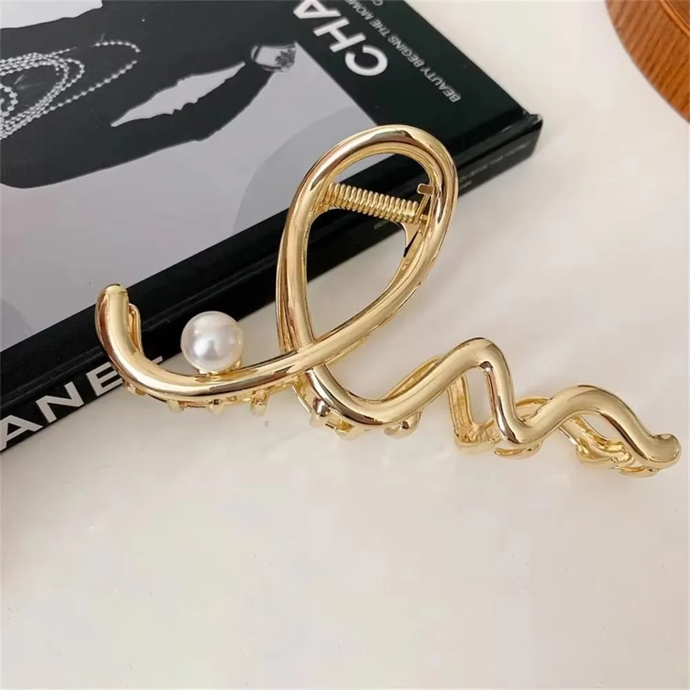 Geometric Cross Design Metal Hair Claw Clips Black Gold Silver Strong Hold Hair Barrettes Bow Knot Spider Shape Pearl Accent