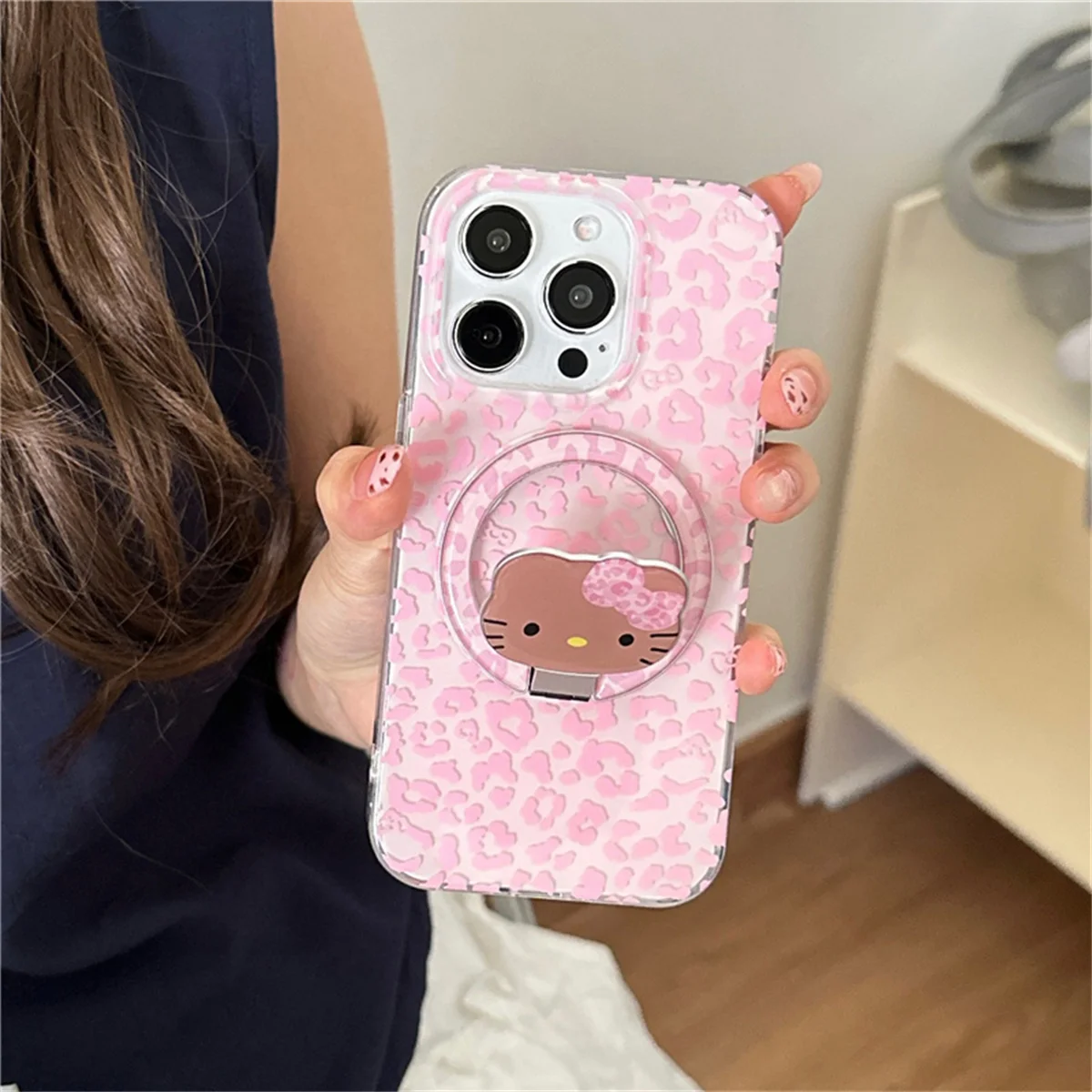 

Lovely Pink Leopard Print Magnetic Phone Case For iPhone 16 Pro 14 13 15 Pro Max Cover with Hello Kitty Stand Holder Cases