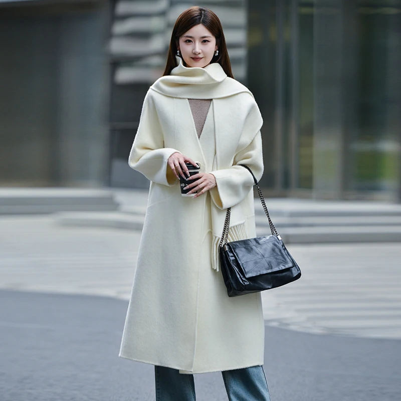 

2024 Autumn and Winter New Double-Faced Woolen Goods Wool Overcoat Women's Long Warm Coat with Scarf Loose and Comfortable